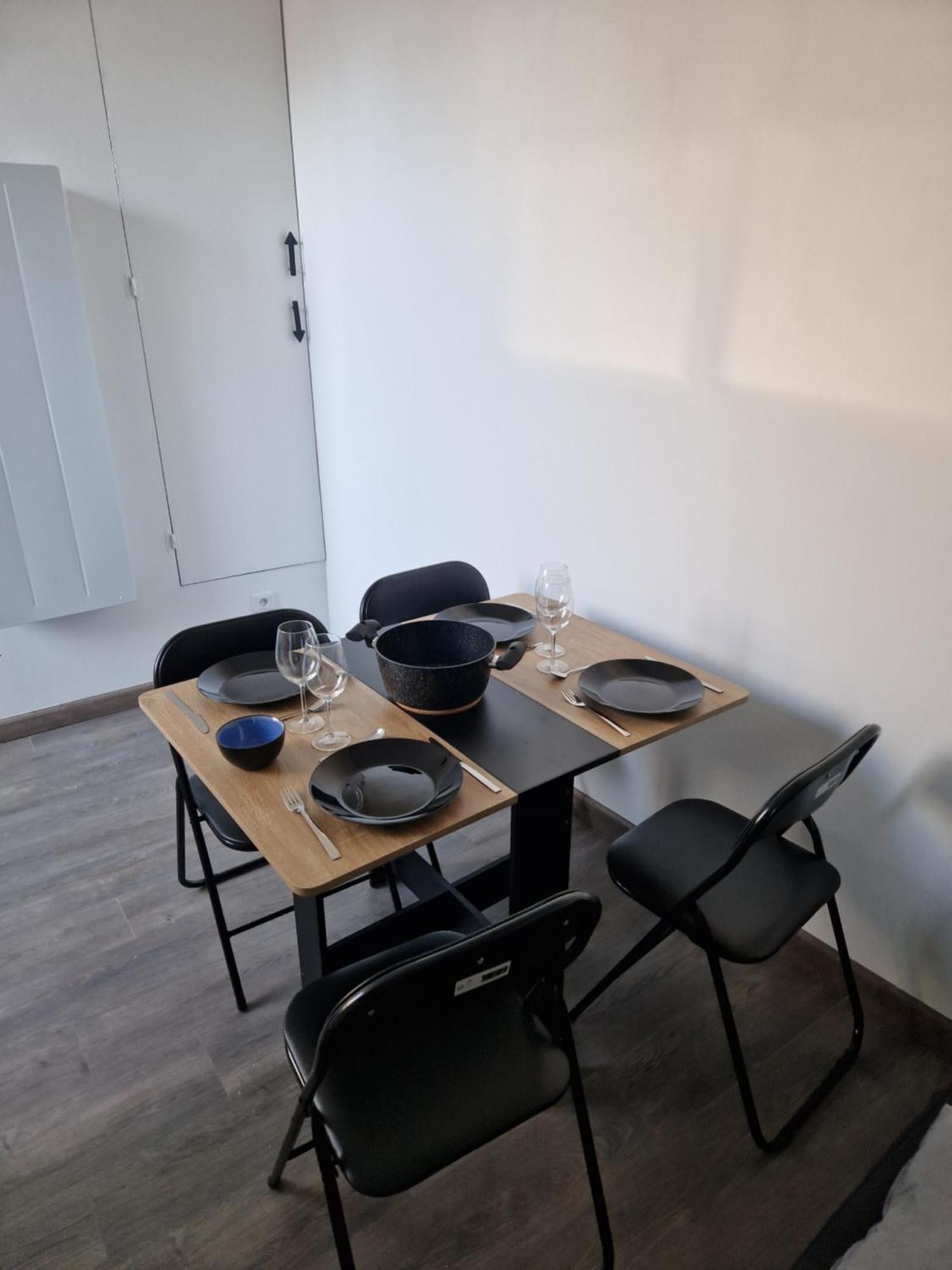 Les Appartements De Romain Et Julien ديجون المظهر الخارجي الصورة